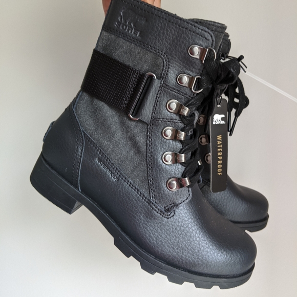 BNWT Sorel Girls Emelie Lace Up Boots - Picture 2 of 9